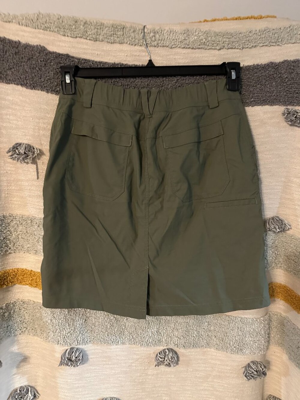 Duluth Trading Co Dry on the Go Skort - Green - Size 10 - Picture 6 of 6